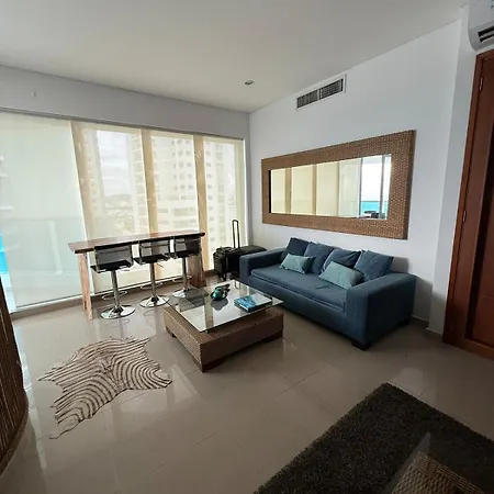 Beachfront Estelar Infinito 1401 Apartment
