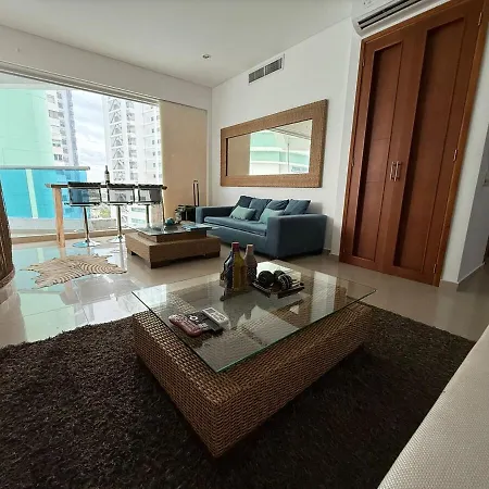 Beachfront Estelar Infinito 1401