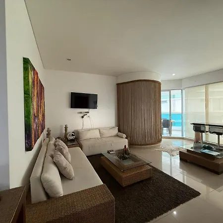 Beachfront Estelar Infinito 1401 Apartamento *