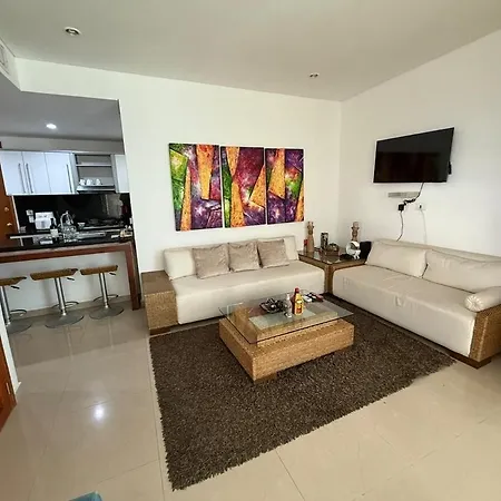Beachfront Estelar Infinito 1401 Cartagena